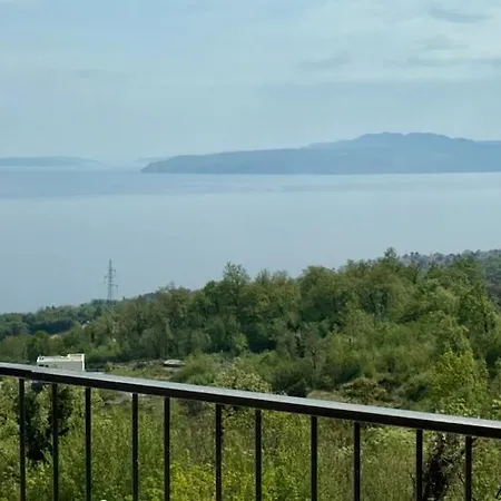 The Josefine With Sea View In A Setting