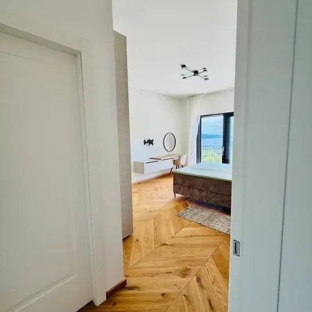 Holiday home The Josefine With Sea View In A Setting Veprinac